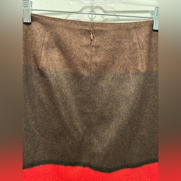 AKRIS Wool Color Block Skirt / Size 6 / - Picture 6 of 10